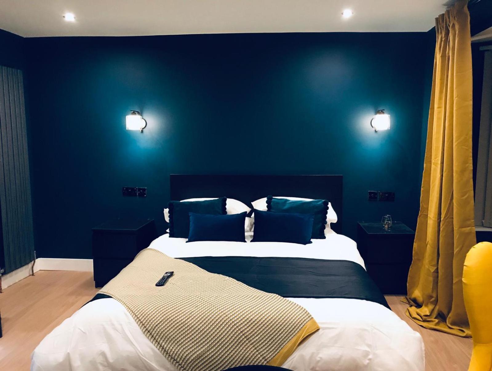 Sky City Apartments Ковентри Экстерьер фото